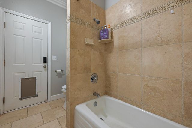 2067 Robin Hood Ln, Merced, CA 95340