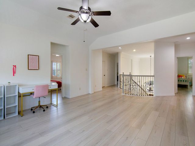 7242 Lake Paloma Trail, The Woodlands, TX 77389