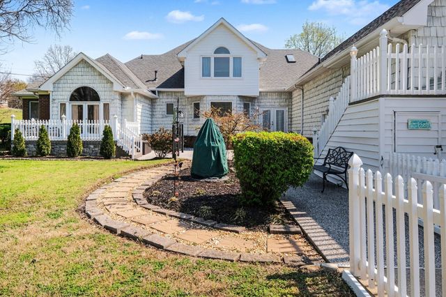 1195 Rosewood Trl, Mount Juliet, TN 37122