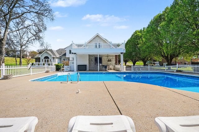 1195 Rosewood Trl, Mount Juliet, TN 37122