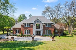 1195 Rosewood Trl, Mount Juliet, TN 37122