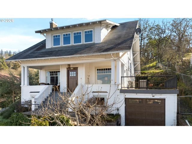 837 Se WATSON St, Roseburg, OR 97470