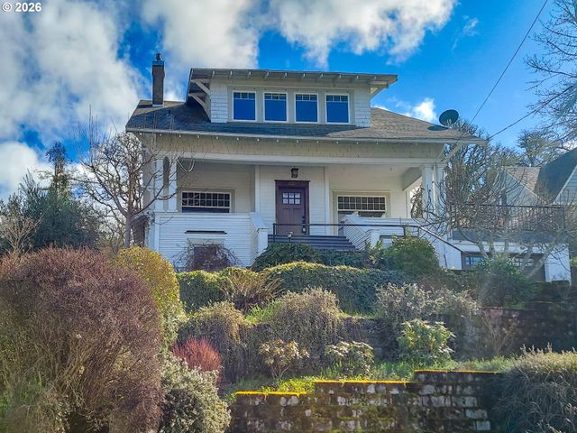 837 Se WATSON St, Roseburg, OR 97470