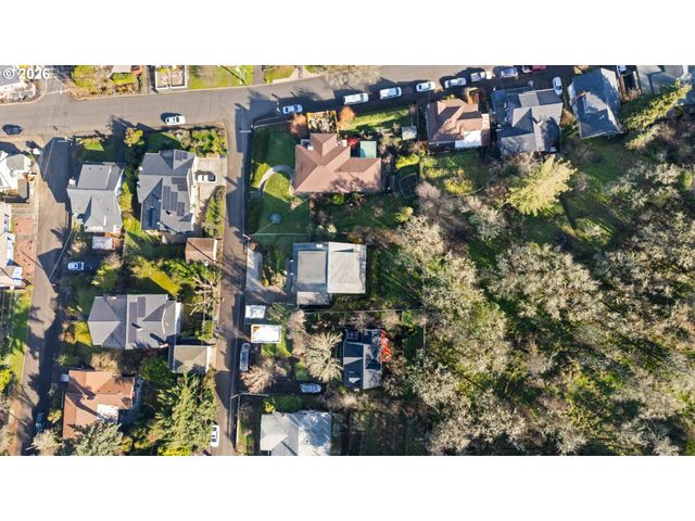 837 Se WATSON St, Roseburg, OR 97470