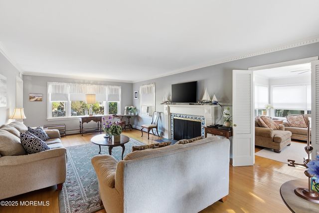 204 Neptune Place, Sea Girt, NJ 08750