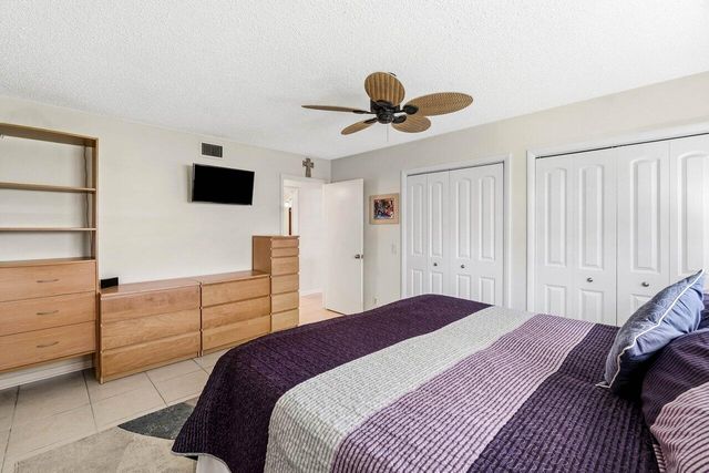 4850 NW 4th Street A, Delray Beach, FL 33445