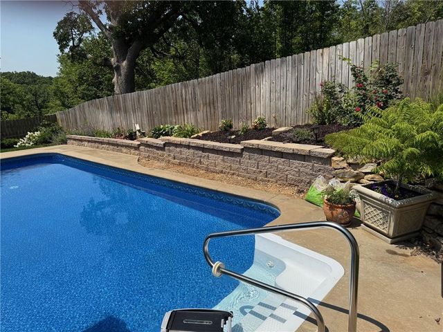 3312 S Prescott Avenue, Blue Springs, MO 64015