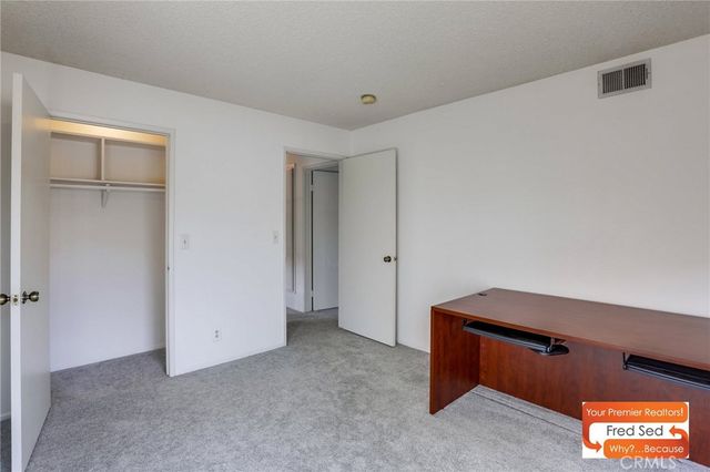 11350 Foothill, Lakeview Terrace, CA 91342