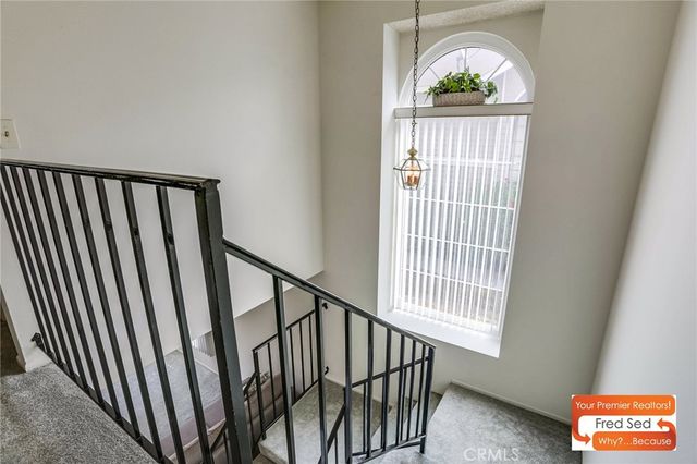 11350 Foothill, Lakeview Terrace, CA 91342