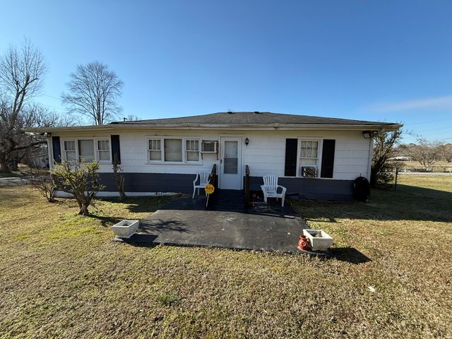 5502 Pearl Street, Ooltewah, TN 37363