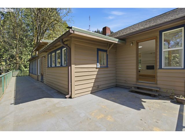 3419 Sw DOSCH Rd, Portland, OR 97239