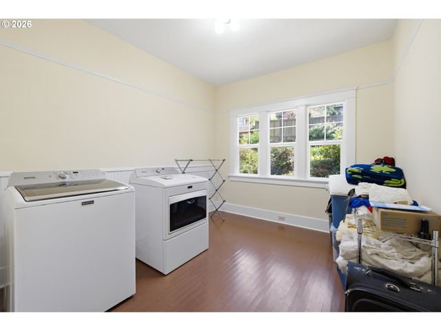 3419 Sw DOSCH Rd, Portland, OR 97239