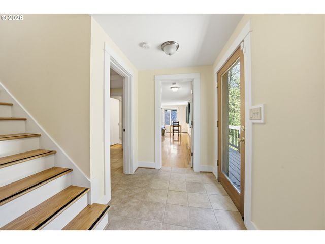 3419 Sw DOSCH Rd, Portland, OR 97239