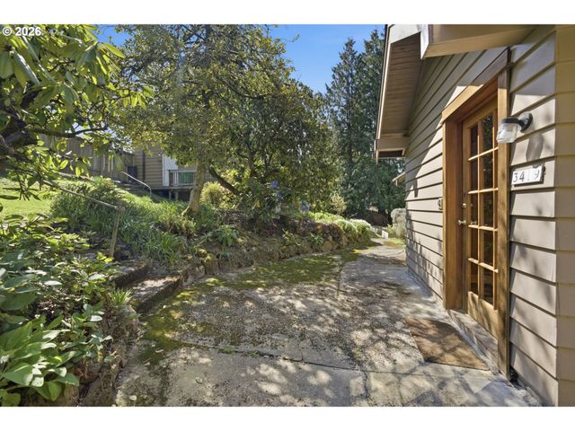 3419 Sw DOSCH Rd, Portland, OR 97239