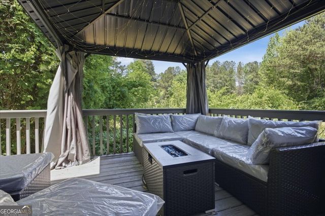 1459 Bridgewater Branch, Stone Mountain, GA 30088