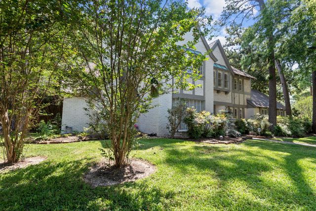 13643 Glen Erica Drive, Houston, TX 77069