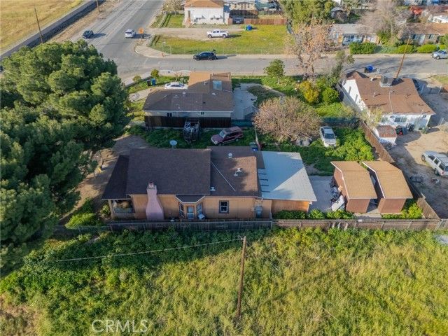 7977 Victoria Avenue, Highland, CA 92346