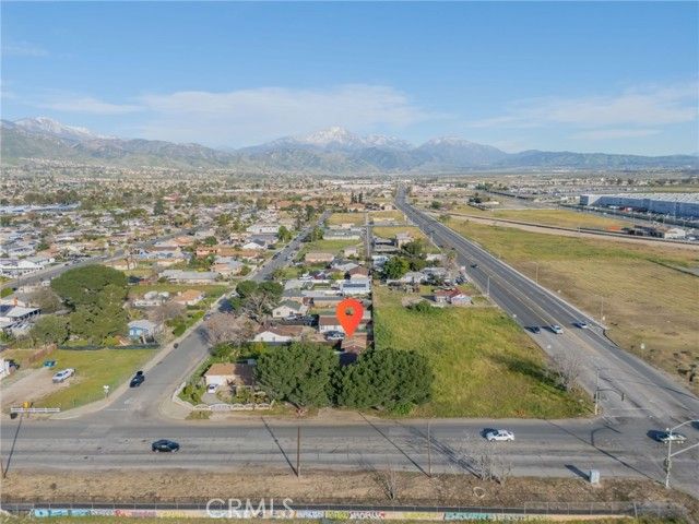 7977 Victoria Avenue, Highland, CA 92346