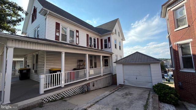 515 W BROADWAY, Red Lion, PA 17356