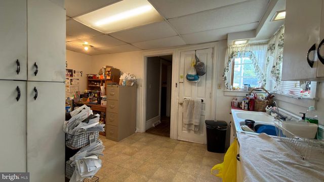 515 W BROADWAY, Red Lion, PA 17356