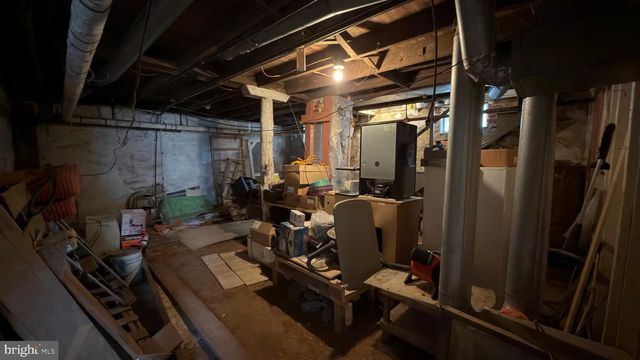 515 W BROADWAY, Red Lion, PA 17356