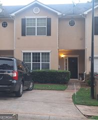 2320 Coach Way, Jonesboro, GA 30236