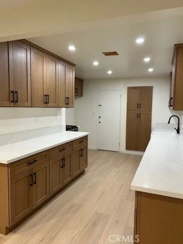 13180 Norris Avenue, Sylmar, CA 91342