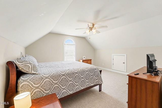 215 Ellington Way, La Grange, NC 28551