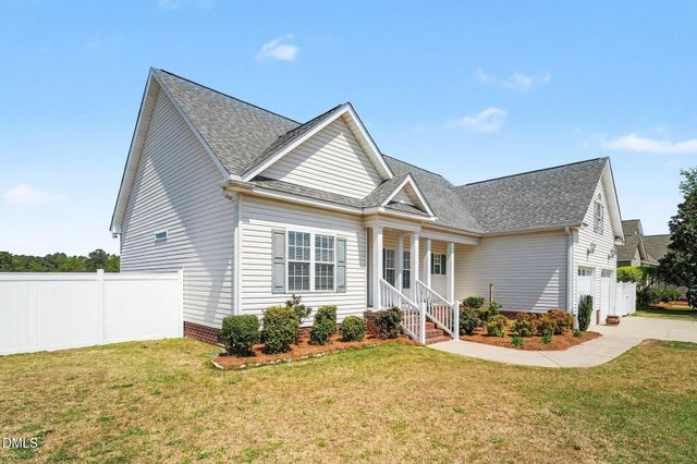 215 Ellington Way, La Grange, NC 28551