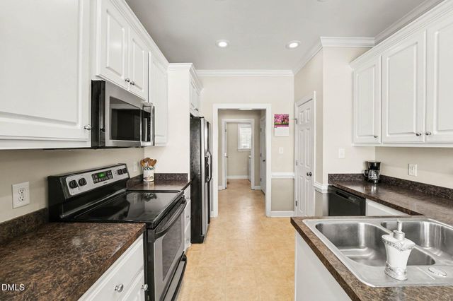 215 Ellington Way, La Grange, NC 28551