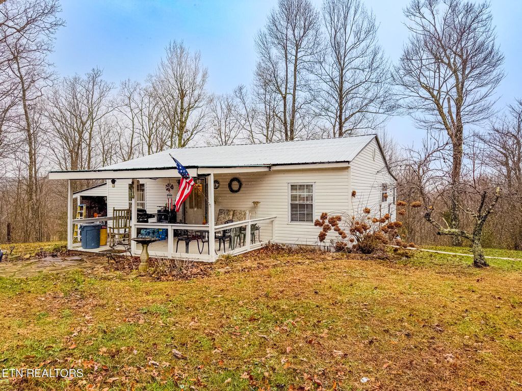 1591 Big Ridge Rd, Spring City, TN 37381