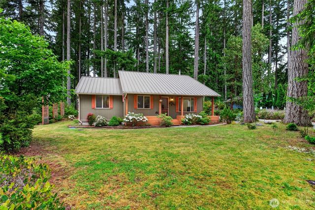 10303 Matthews Avenue, Anderson Island, WA 98303