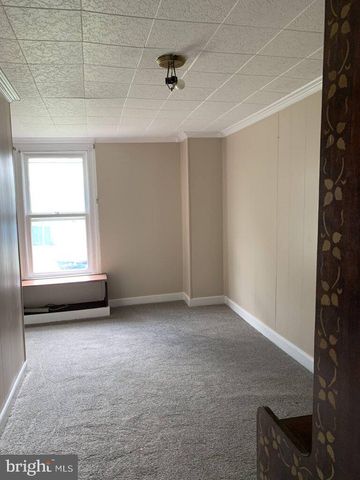 310 S MULBERRY ST, Hagerstown, MD 21740