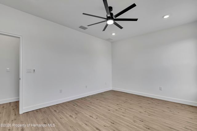 5180 Winterville Road, Spring Hill, FL 34608