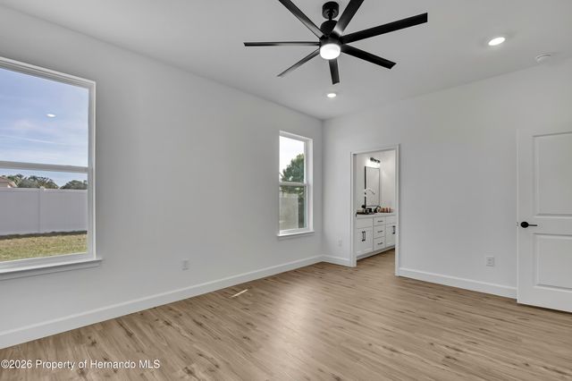 5180 Winterville Road, Spring Hill, FL 34608