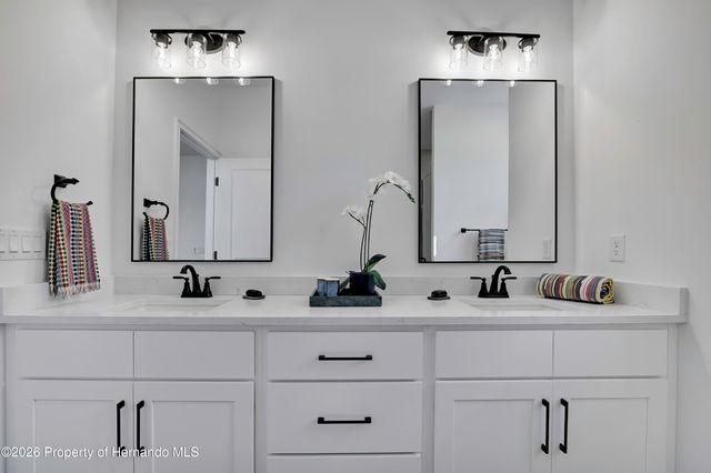 5180 Winterville Road, Spring Hill, FL 34608