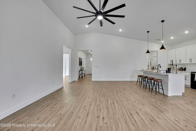 5180 Winterville Road, Spring Hill, FL 34608