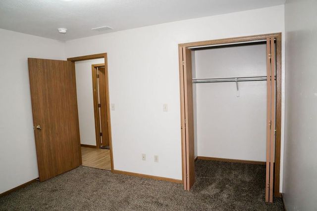 102 Steuben Court, Erie, KS 66733