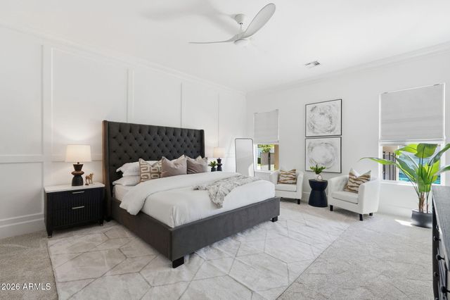 215 S PARKCREST Street, Gilbert, AZ 85296