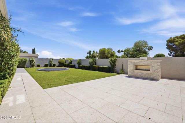 215 S PARKCREST Street, Gilbert, AZ 85296