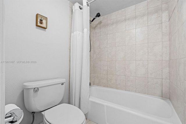 2016 Bay Dr 203, Miami Beach, FL 33141