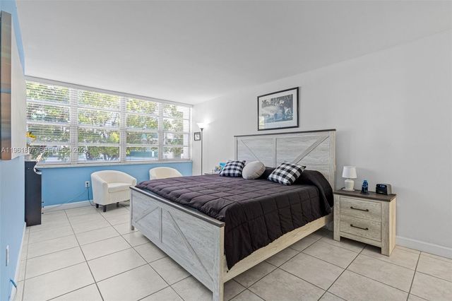 2016 Bay Dr 203, Miami Beach, FL 33141