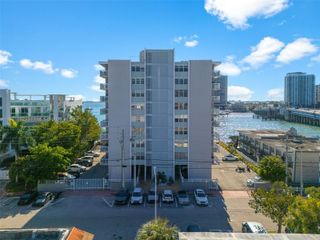 2016 Bay Dr 203, Miami Beach, FL 33141
