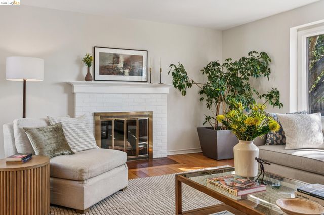 890 Keeler Ave, Berkeley, CA 94708