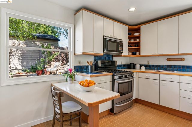 890 Keeler Ave, Berkeley, CA 94708