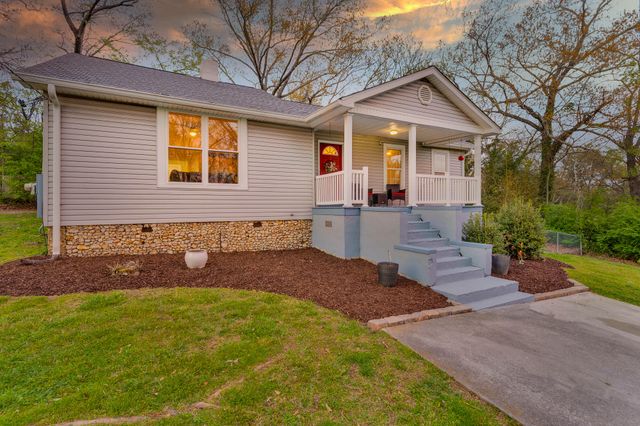 223 Ivy Street, Rossville, GA 30741