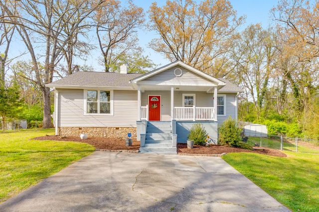 223 Ivy Street, Rossville, GA 30741