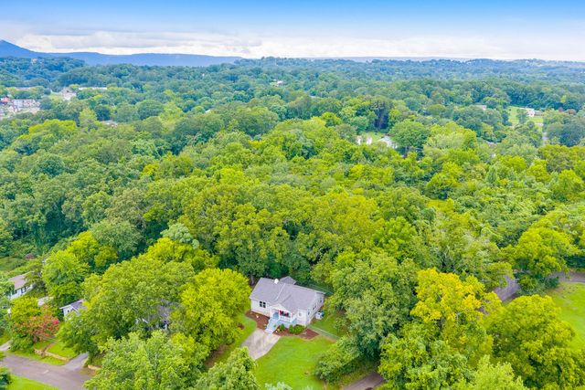 223 Ivy Street, Rossville, GA 30741
