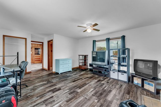 302 S 6th Street, Ozark, MO 65721