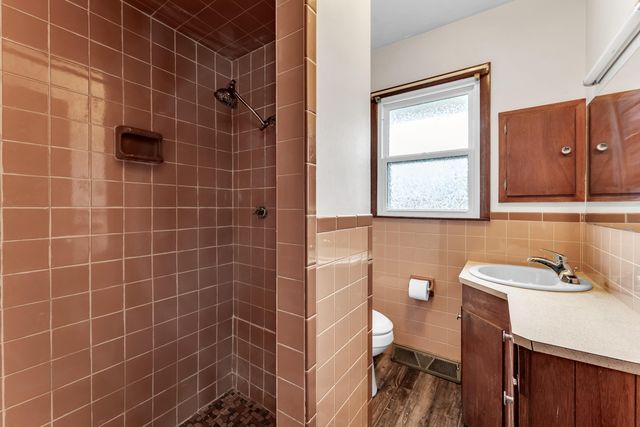 302 S 6th Street, Ozark, MO 65721